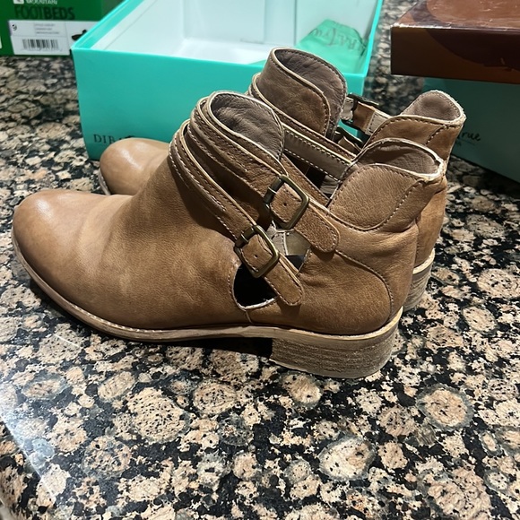 Leather booties - Picture 3 of 4